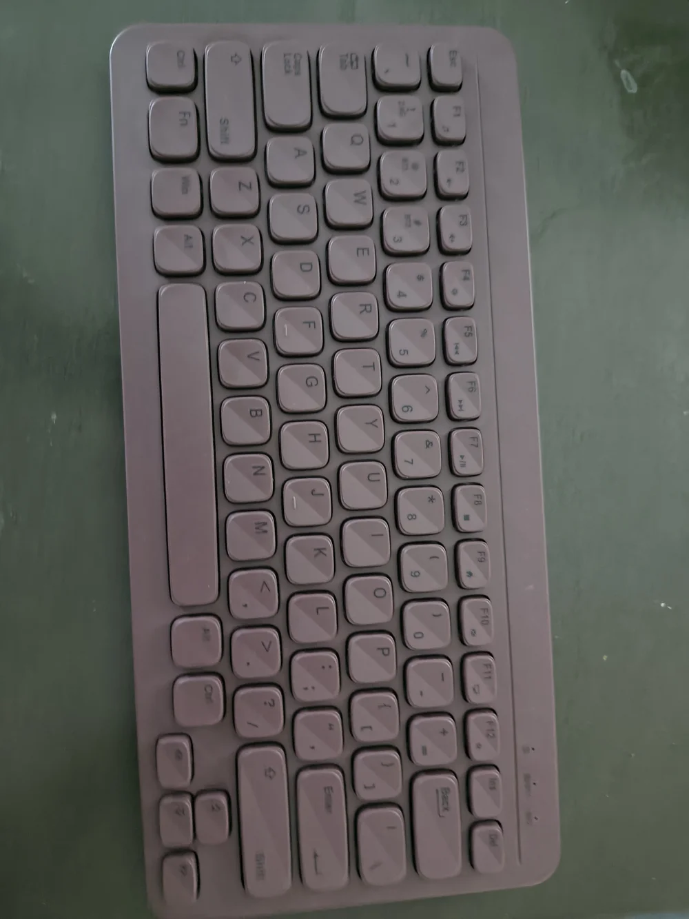 Slim Wireless Keyboard - Dusty Pink